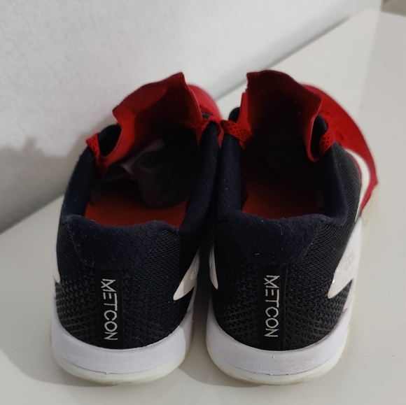 NIKE METCON 4 SIZE 6.5 EUR 39 (AH7453 600) BLACK/ UNIVERSITY RED/ WHITE - Picture 5 of 7